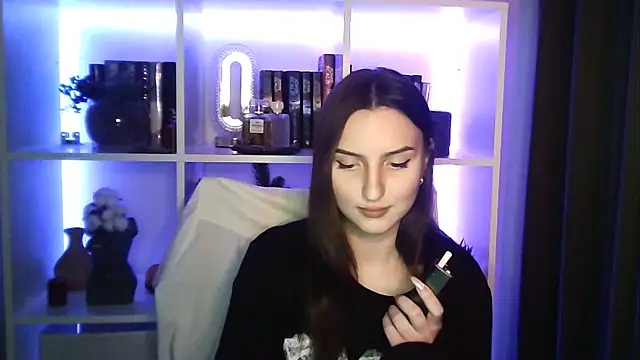 X Alisa online show from 14, 4, 2026