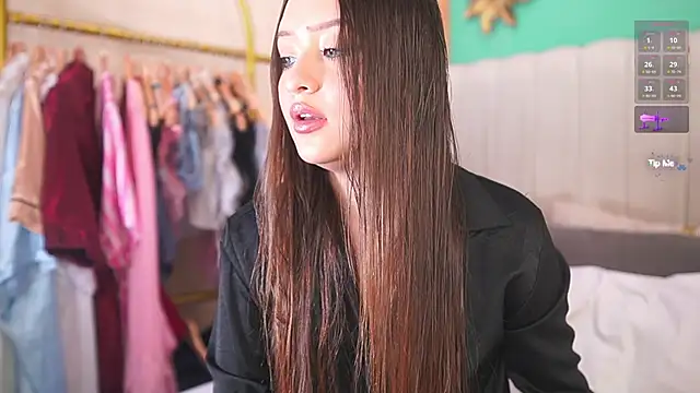 katlyn martins online show from 16, 10, 2025