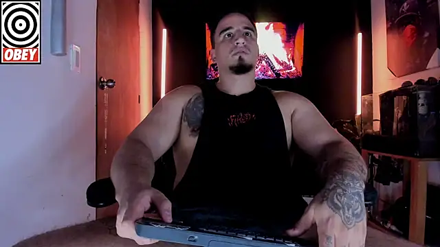 kingbear777 online show from 15, 12, 2025