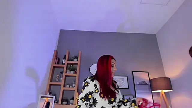 helenaduque  online show from 21, 3, 2026