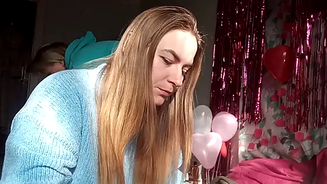 Snapshot of ElenaMaeer chatting on 11, 2, 2026 ElenaMaeer online show from 11, 2, 2026