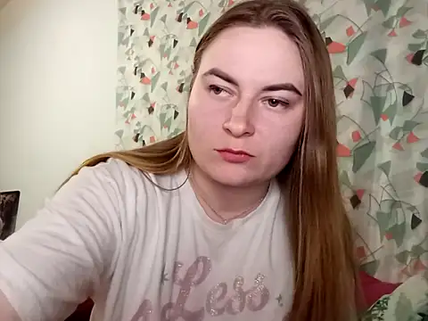 Snapshot of ElenaMaeer chatting on 10, 2, 2026 ElenaMaeer online show from 10, 2, 2026