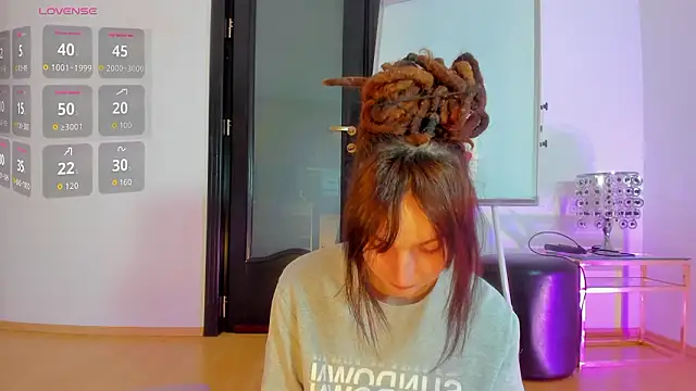 1Munique online show from 19, 2, 2026