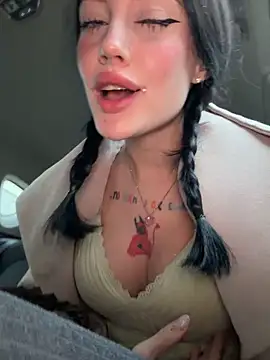 Melissa crazy online show from 31, 3, 2026