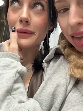 Melissa crazy online show from 8, 11, 2025