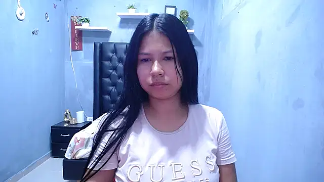 Letty Plugxo online show from 5, 5, 2026