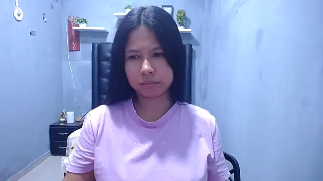 Letty Plugxo online show from 18, 3, 2026