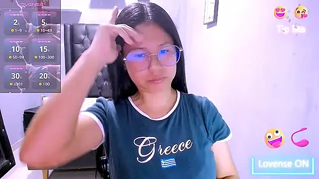 Letty Plugxo online show from 11, 2, 2026