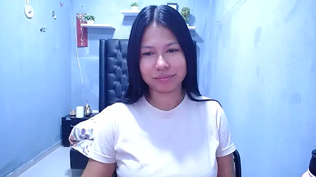 Snapshot of Letty_Plugxo chatting on 15, 6, 2026 Letty Plugxo online show from 15, 6, 2026