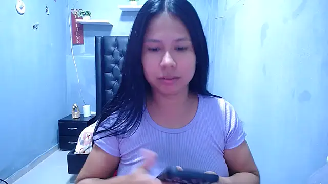 Letty Plugxo online show from 10, 5, 2026