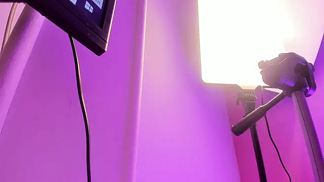 ScarletGV online show from 23, 10, 2025