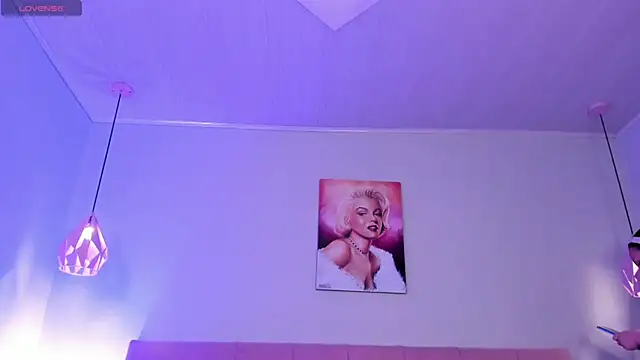 ScarletGV online show from 3, 11, 2025