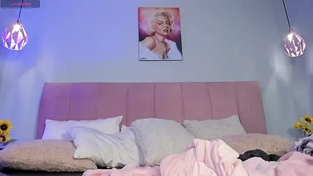 ScarletGV online show from 13, 3, 2026