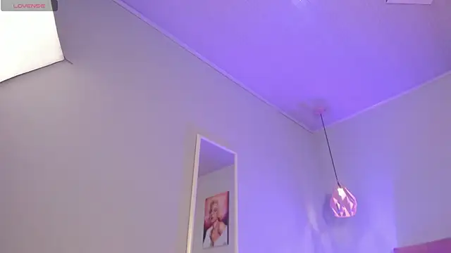 ScarletGV online show from 21, 3, 2026