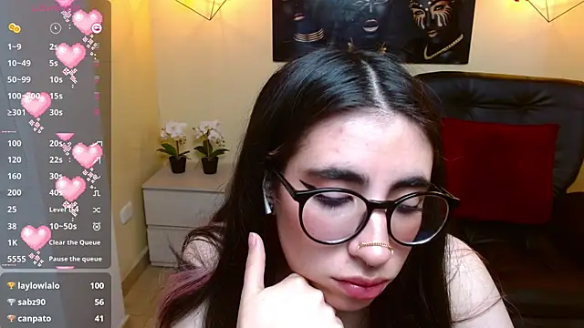LenaRoses online show from 4, 12, 2024