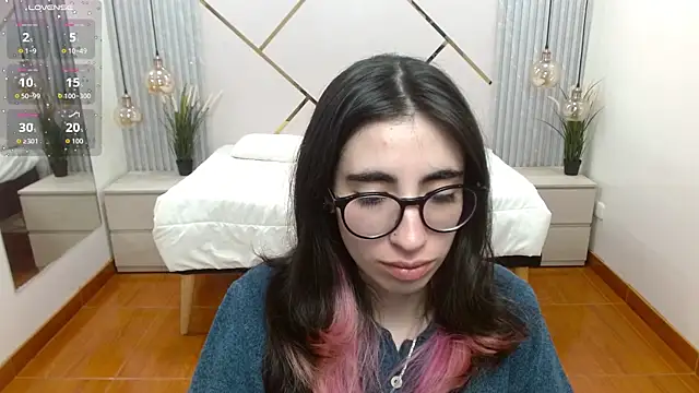 LenaRoses online show from 19, 9, 2025