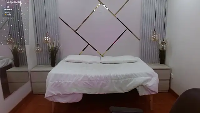 LenaRoses online show from 16, 10, 2025