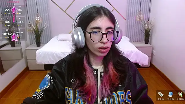 LenaRoses online show from 10, 11, 2025