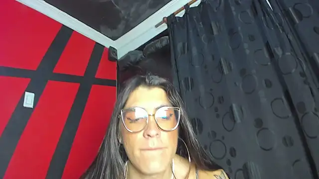 Snapshot of Chaminela_27 chatting on 12, 2, 2025 Chaminela 27 online show from 12, 2, 2025
