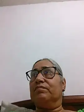 Snapshot of _candi chatting on 17, 6, 2026 candi online show from 17, 6, 2026