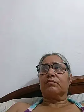 Snapshot of _candi chatting on 2, 7, 2026 candi online show from 2, 7, 2026