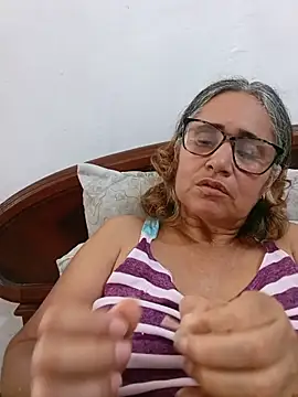 Snapshot of _candi chatting on 10, 6, 2026 candi online show from 10, 6, 2026