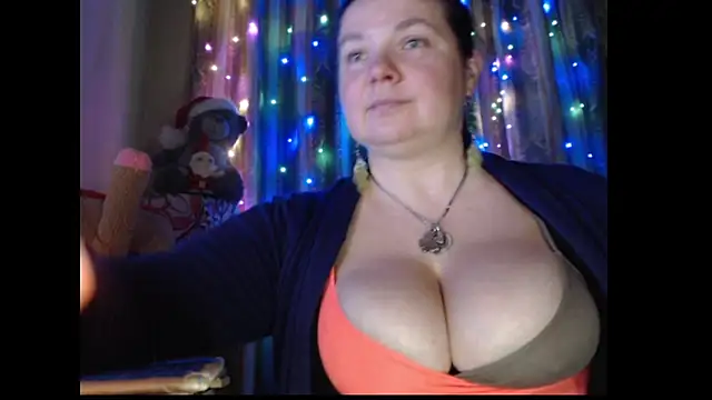 amorelara online show from 14, 12, 2025