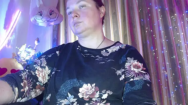Snapshot of amorelara chatting on 10, 7, 2026 amorelara online show from 10, 7, 2026