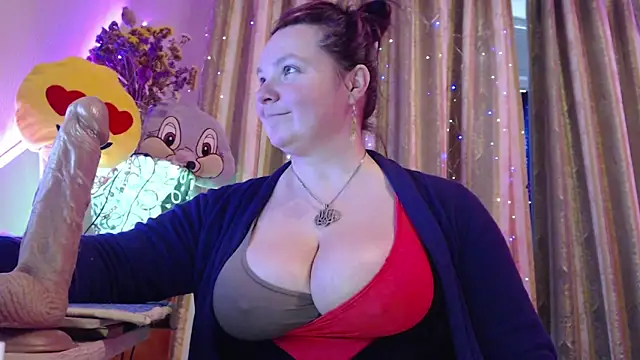 amorelara online show from 25, 3, 2026