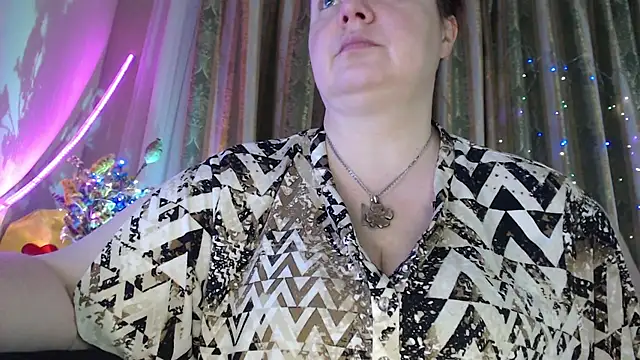 Snapshot of amorelara chatting on 25, 6, 2026 amorelara online show from 25, 6, 2026