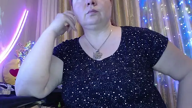 Snapshot of amorelara chatting on 5, 7, 2026 amorelara online show from 5, 7, 2026