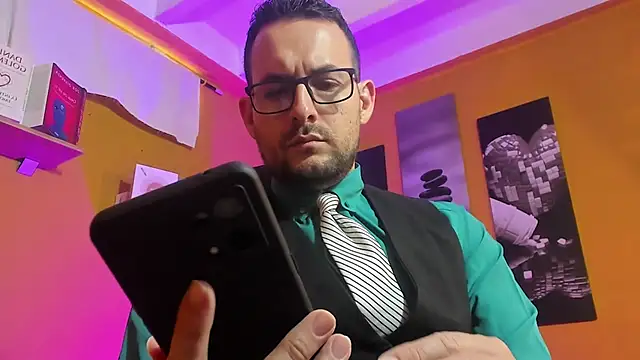 Snapshot of Jerry_hot1 chatting on 18, 11, 2025 Jerry hot1 online show from 18, 11, 2025