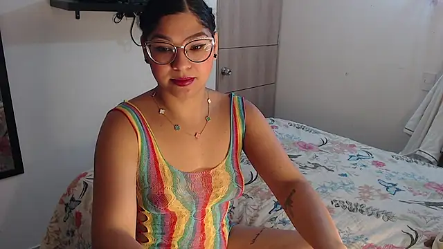 Snapshot of Prins_jazmin chatting on 15, 10, 2025 Prins jazmin online show from 15, 10, 2025