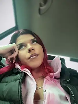 RiriRoseey online show from 27, 11, 2025