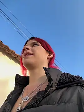 Snapshot of RiriRoseey chatting on 17, 10, 2025 RiriRoseey online show from 17, 10, 2025