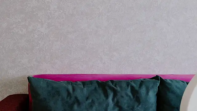 Snapshot of Miss_Arwen chatting on 5, 12, 2025 Miss Arwen online show from 5, 12, 2025