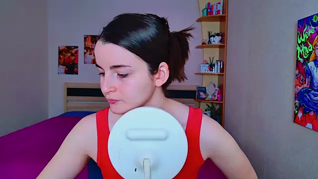 Miss Arwen online show from 4, 2, 2025
