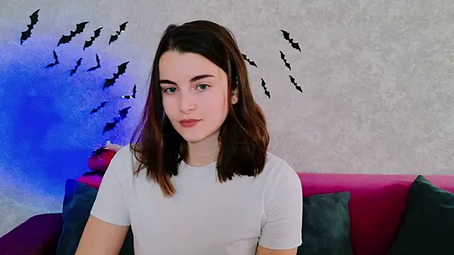 Snapshot of Miss_Arwen chatting on 23, 10, 2025 Miss Arwen online show from 23, 10, 2025