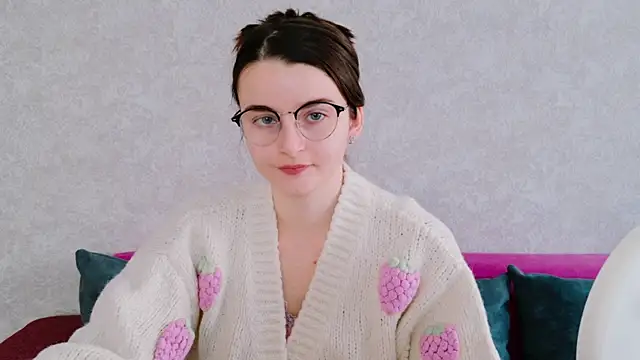 Snapshot of Miss_Arwen chatting on 1, 12, 2025 Miss Arwen online show from 1, 12, 2025