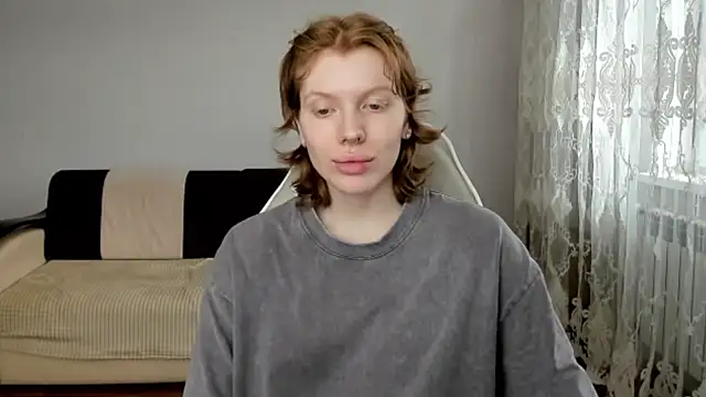 StellaDavis online show from 13, 4, 2026