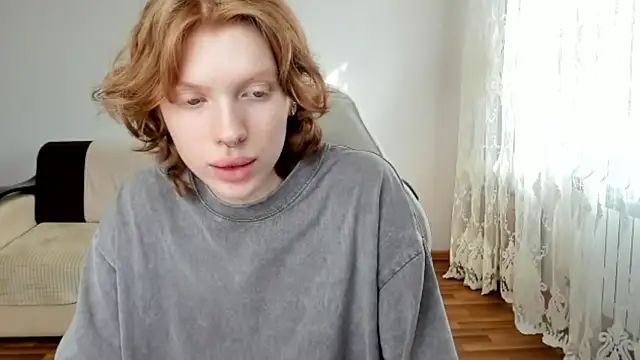 StellaDavis online show from 2, 4, 2026