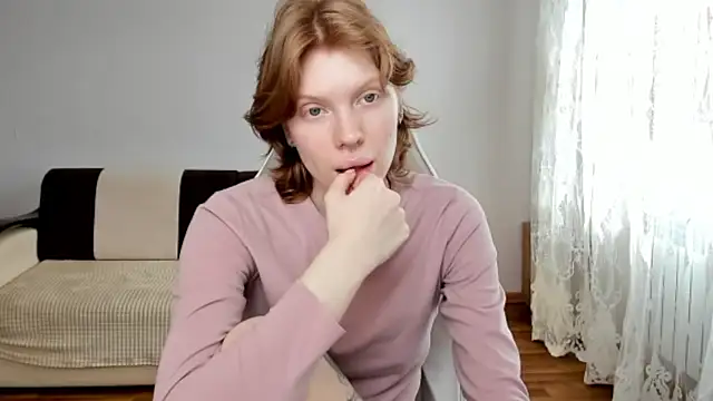 StellaDavis online show from 21, 4, 2026