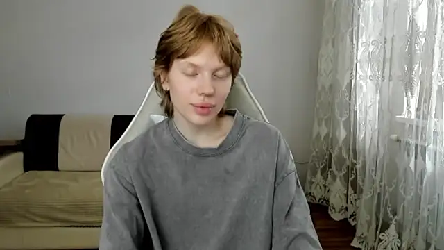 Snapshot of StellaDavis chatting on 1, 6, 2026 StellaDavis online show from 1, 6, 2026