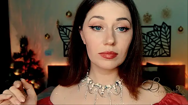 Snapshot of MissBeverlyMills chatting on 25, 12, 2024 MissBeverlyMills online show from 25, 12, 2024