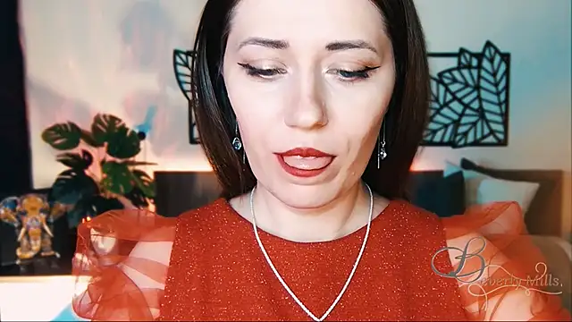 Snapshot of MissBeverlyMills chatting on 16, 2, 2025 MissBeverlyMills online show from 16, 2, 2025