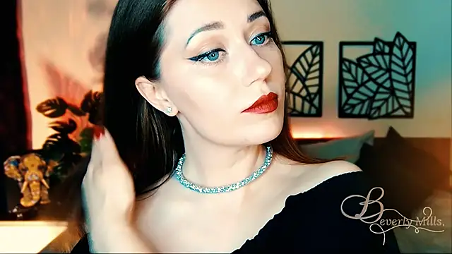 Snapshot of MissBeverlyMills chatting on 22, 3, 2025 MissBeverlyMills online show from 22, 3, 2025