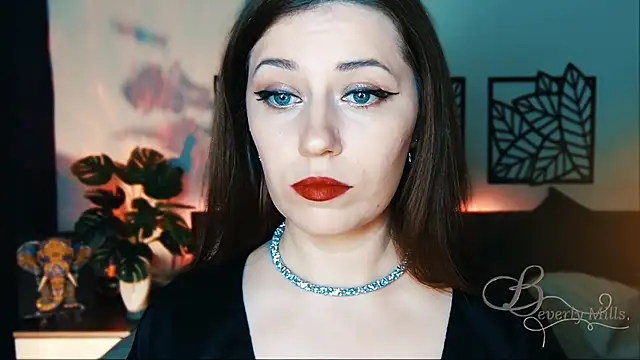 Snapshot of MissBeverlyMills chatting on 13, 2, 2025 MissBeverlyMills online show from 13, 2, 2025