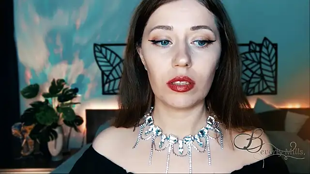 Snapshot of MissBeverlyMills chatting on 11, 1, 2025 MissBeverlyMills online show from 11, 1, 2025