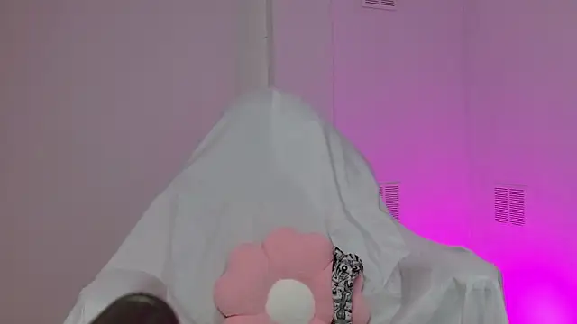 hantonella  online show from 31, 10, 2025