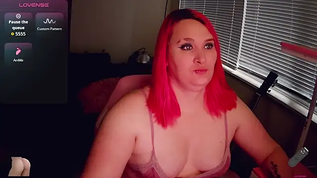 sweetmorgan1 online show from 25, 11, 2025